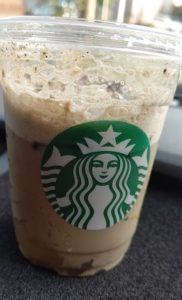 【スタバ】シェイクン　ほうじ茶　わらびもち(追加)を飲んでみた